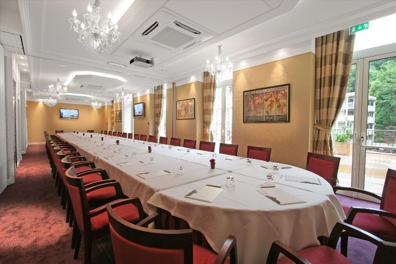 Hotel Princesse Flore Royat Exterior photo